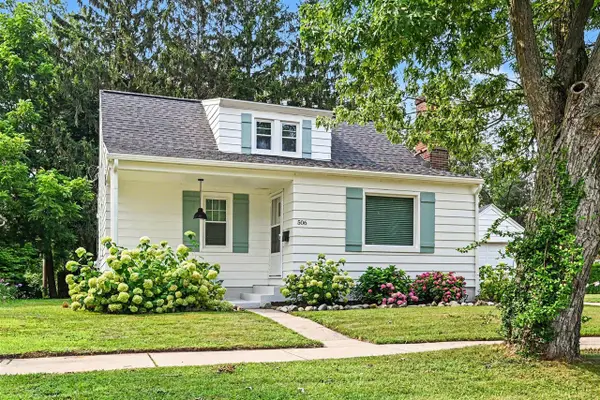506 Fruit, South Haven, MI 49090