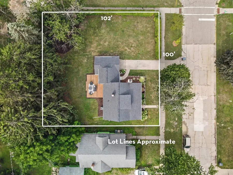 506 Fruit, South Haven, MI 49090 - #3