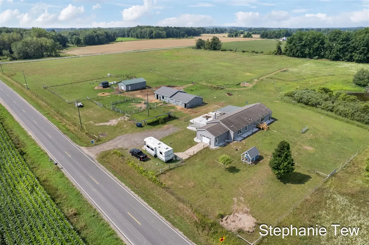 4155 N Neff, Edmore, MI 48829 - #1