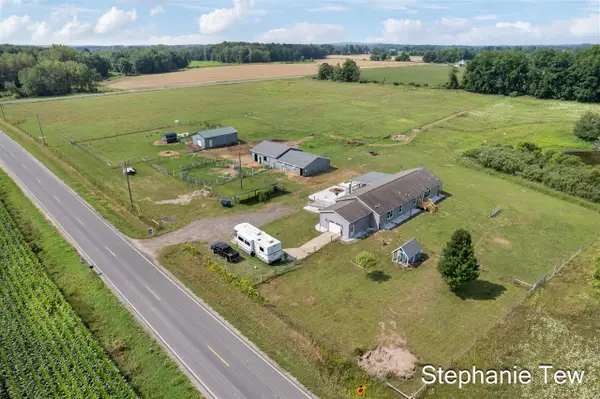 4155 N Neff, Edmore, MI 48829