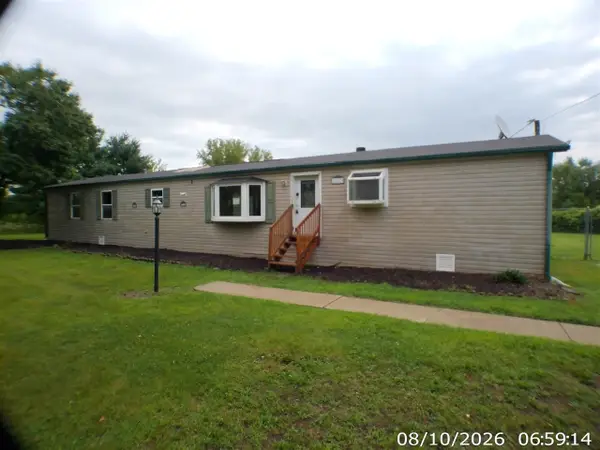 12229 Silver Lake, Brooklyn, MI 49230