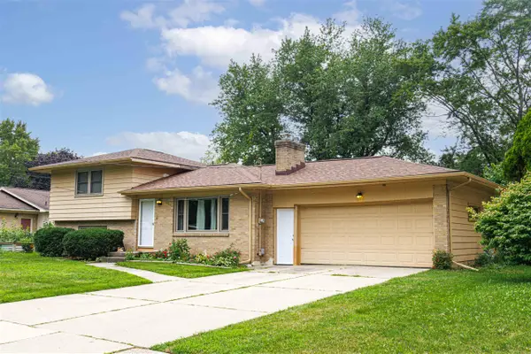 4545 Bonnie, Kentwood, MI 49508