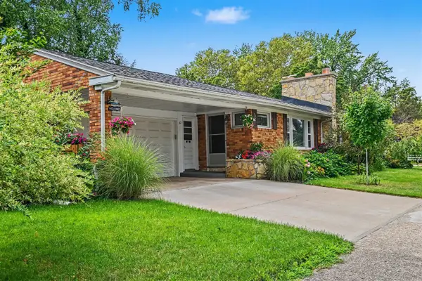 32 Cherry, Holland, MI 49423