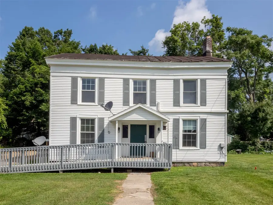 621 Oak, Paw Paw, MI 49079 - #2