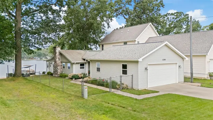52390 Twin Lakeview, Dowagiac, MI 49047 - #2