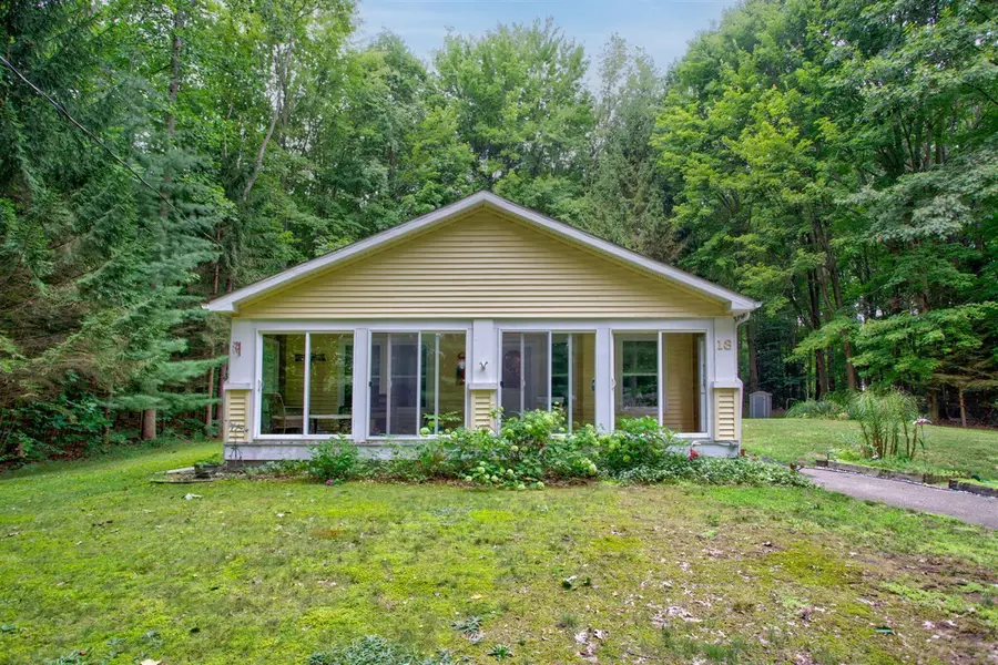 18 72nd, South Haven, MI 49090 - #3