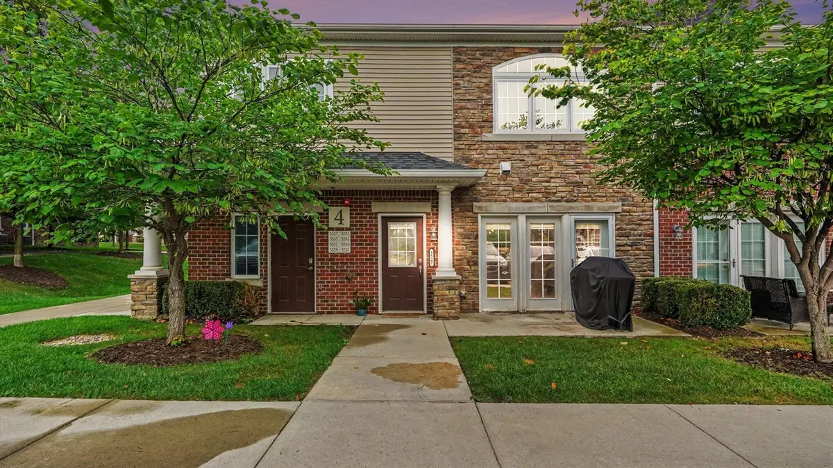 5527 Arbor Chase, Ann Arbor, MI 48103 - #1