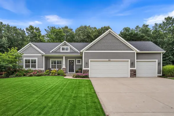 3016 Fransworth, Holland, MI 49424
