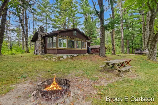 1263 W 88th, Baldwin, MI 49304