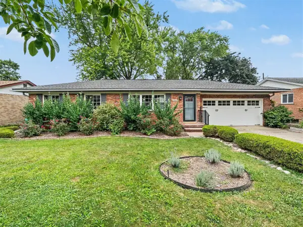 2004 Suffolk, Ann Arbor, MI 48103