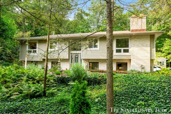 17445 W Spring Lake, Spring Lake, MI 49456