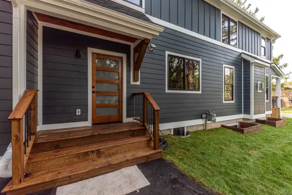 701 S 7th, Ann Arbor, MI 48103