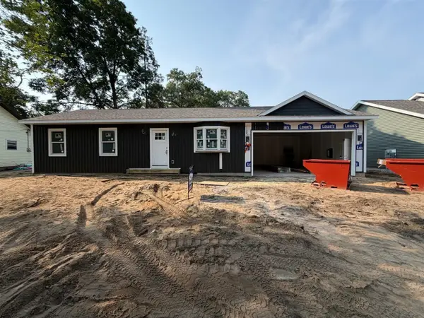 377 E Forest, Muskegon, MI 49442