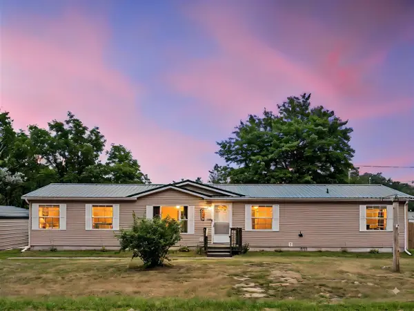 766 E Adda, White Cloud, MI 49349