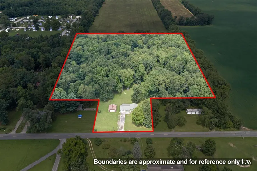 19070 State Line, Edwardsburg, MI 49112 - #2