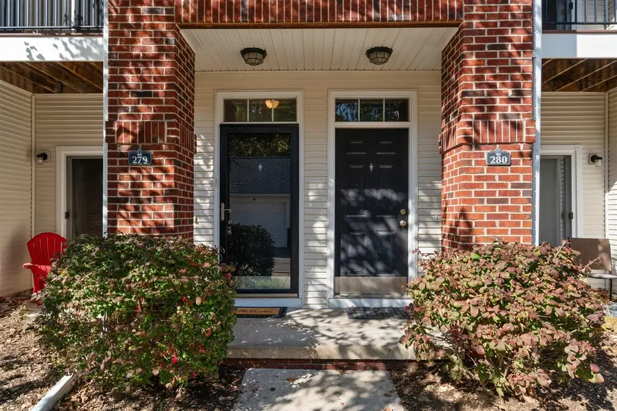 331 Scio Village, Ann Arbor, MI 48103 - #2