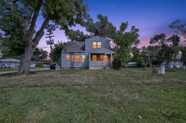 22107 15 Mile, Clinton Township, MI 48035