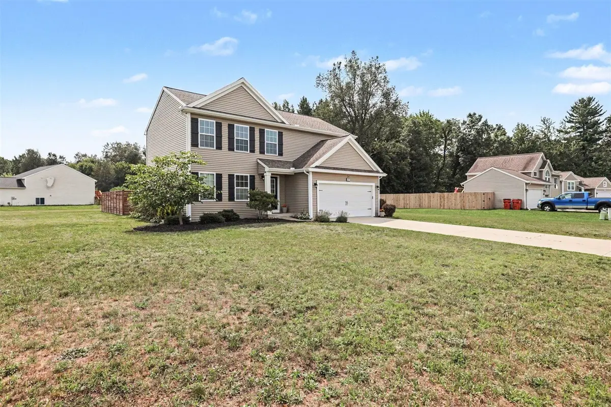 6219 Summer Ridge, Greenville, MI 48838 - #1