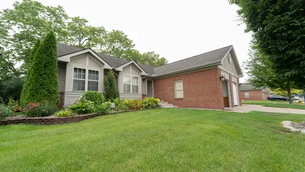 9084 Colony Park, Ypsilanti, MI 48197