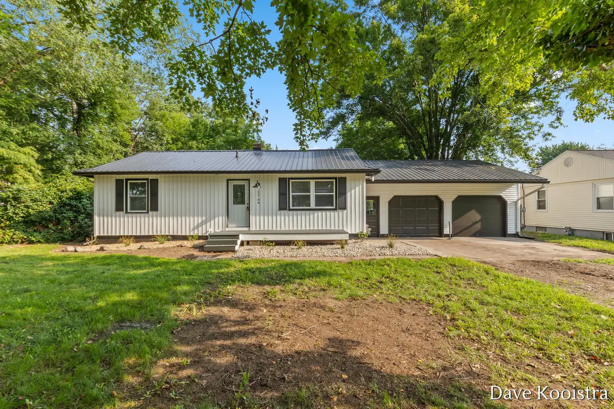 1769 Perry, Holland, MI 49424 - #1
