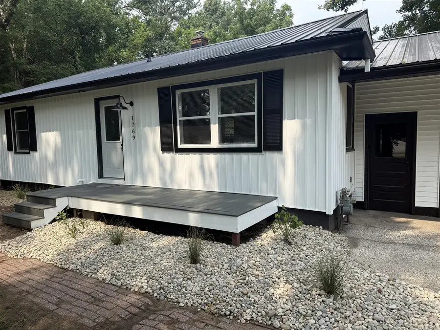 1769 Perry, Holland, MI 49424 - #3