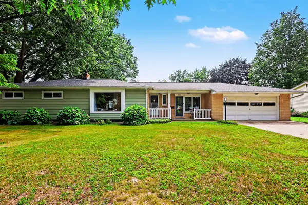 106 E 31st, Holland, MI 49423