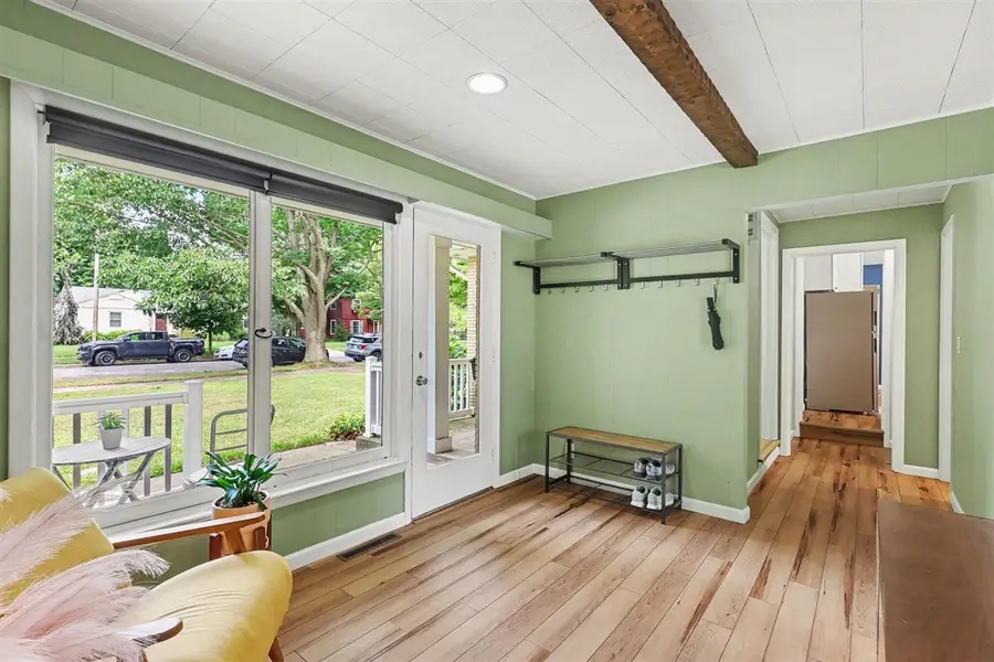 106 E 31st, Holland, MI 49423 - #3