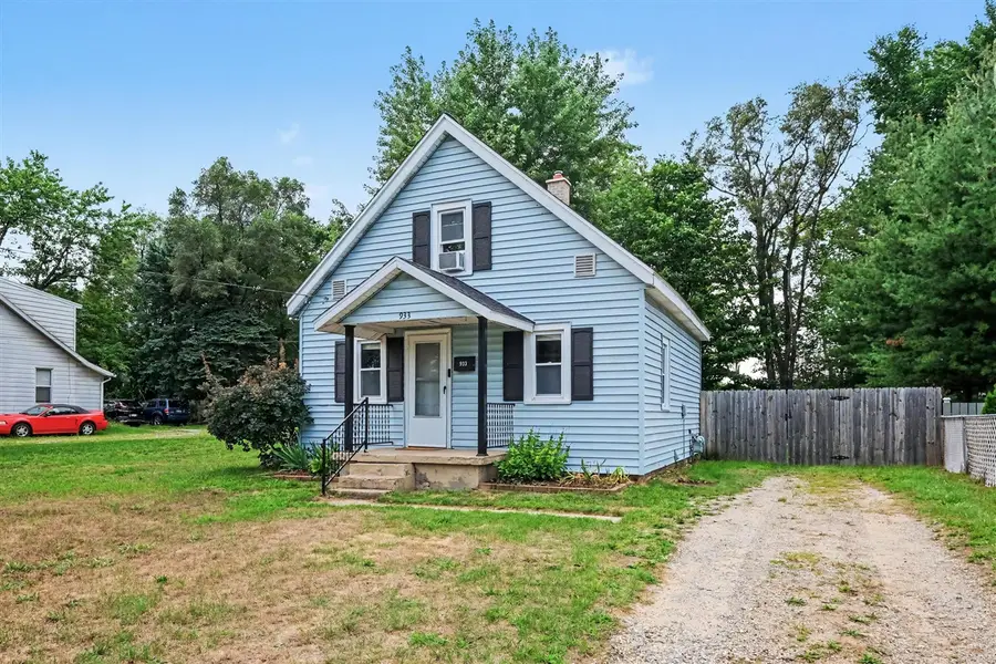 933 Benjamin, Grand Rapids, MI 49503 - #2