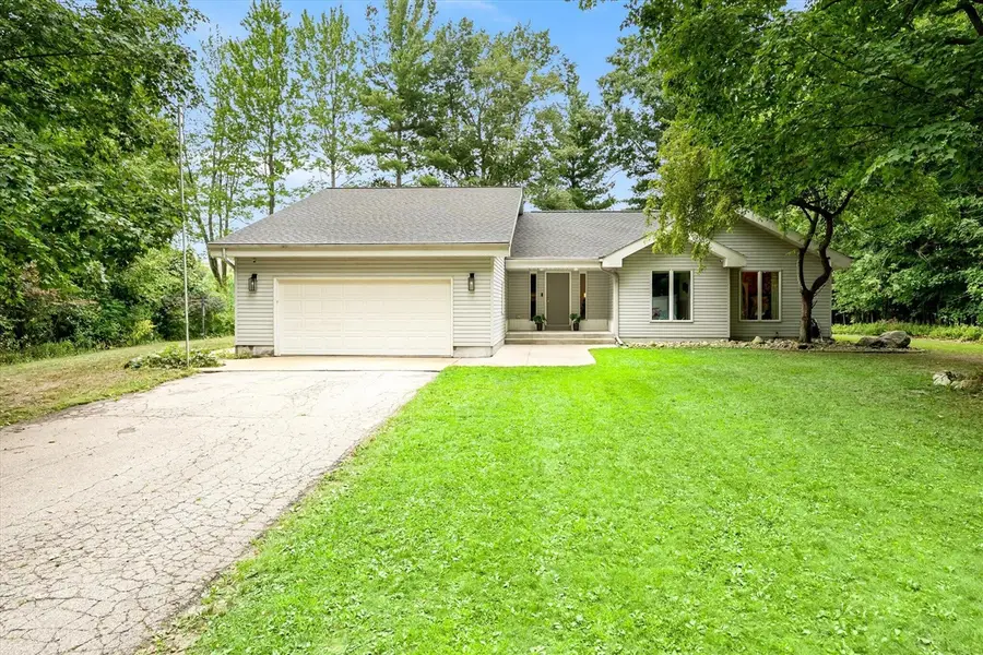 1844 Cree, Fremont, MI 49412 - #2
