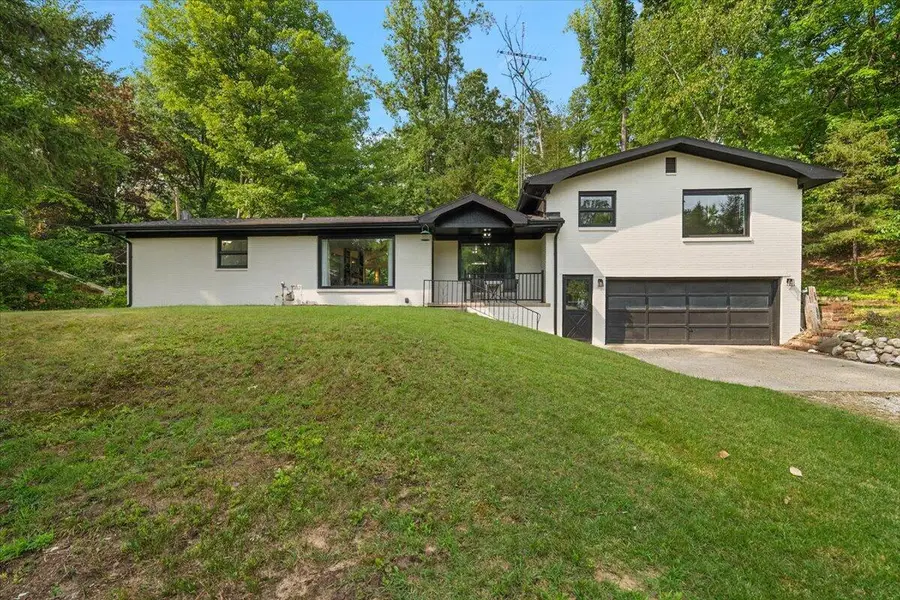 4801 Lake, Bridgman, MI 49106 - #3