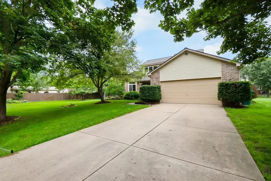 140 Marci, Commerce Township, MI 48382 - #2