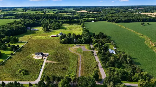 4906 Dietz, Williamston, MI 48895
