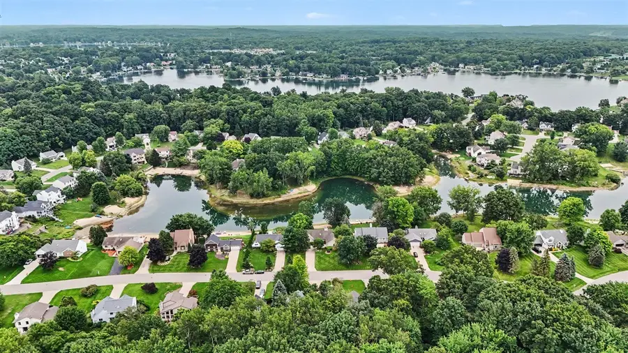 6036 Arroyo Vista, Rockford, MI 49341 - #3