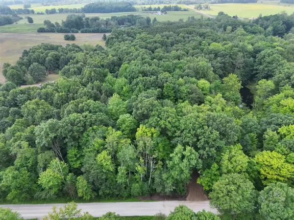 5686 19 Mile, Cedar Springs, MI 49319