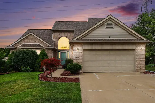 24788 Foxmoor, Woodhaven, MI 48183