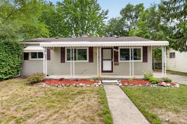 1260 Candlewood, Ypsilanti, MI 48198