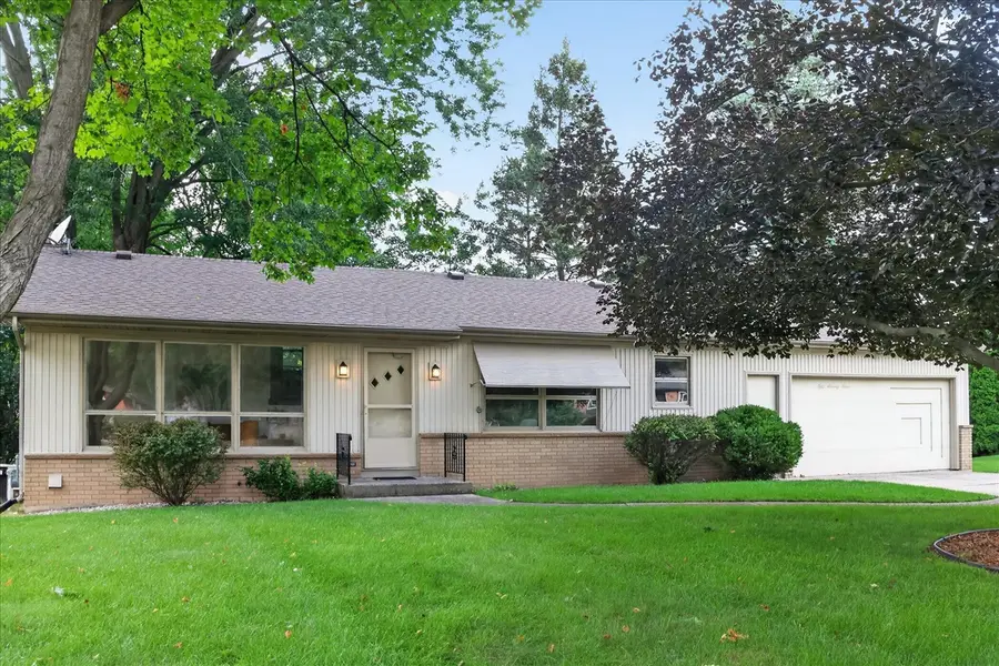 5073 Hillwood, Grand Rapids, MI 49508 - #2