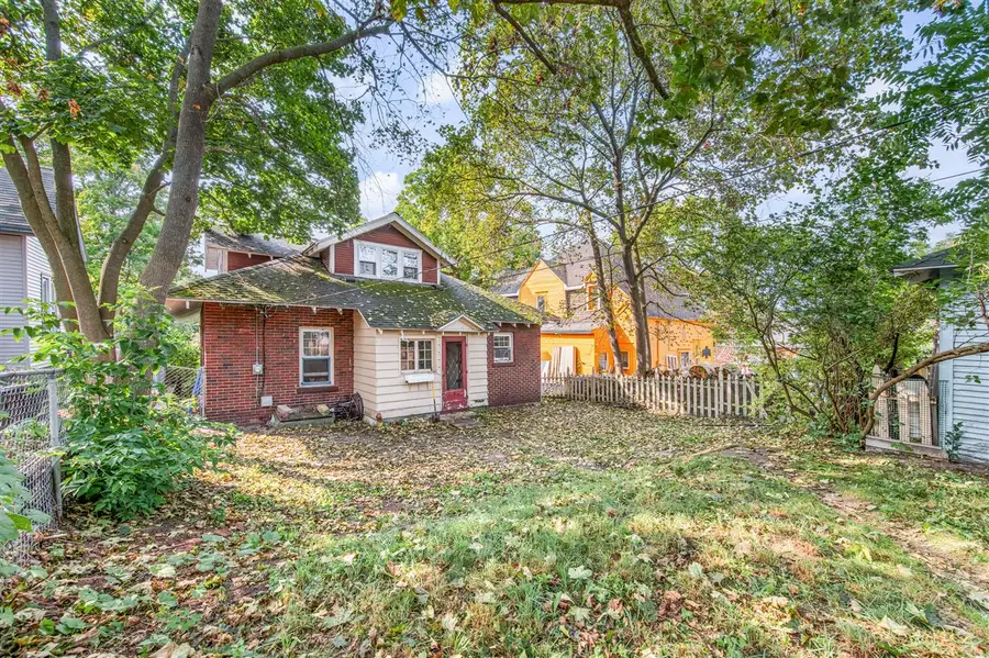 437 E Chapin, Cadillac, MI 49601 - #2