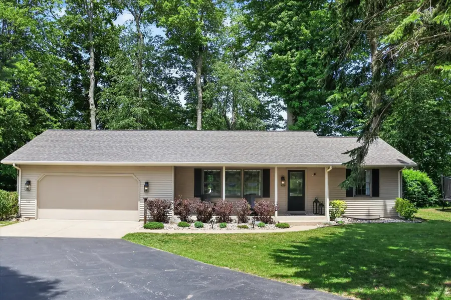 70070 2nd, South Haven, MI 49090 - #2