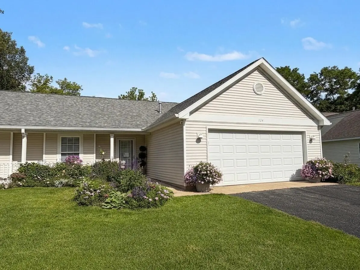 124 Depot Hill, Allegan, MI 49010 - #1