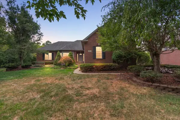 1011 Ashton Woods, Canton, MI 48187