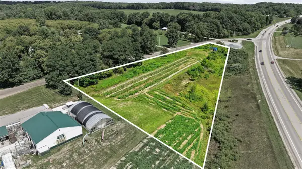 14110 Old 14 Mile, Greenville, MI 48838