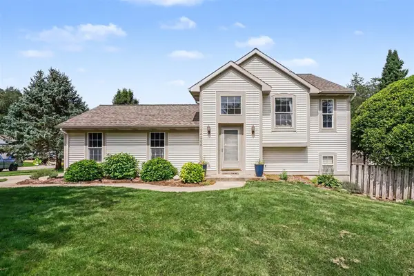 14255 Ottawa Creek, Holland, MI 49424