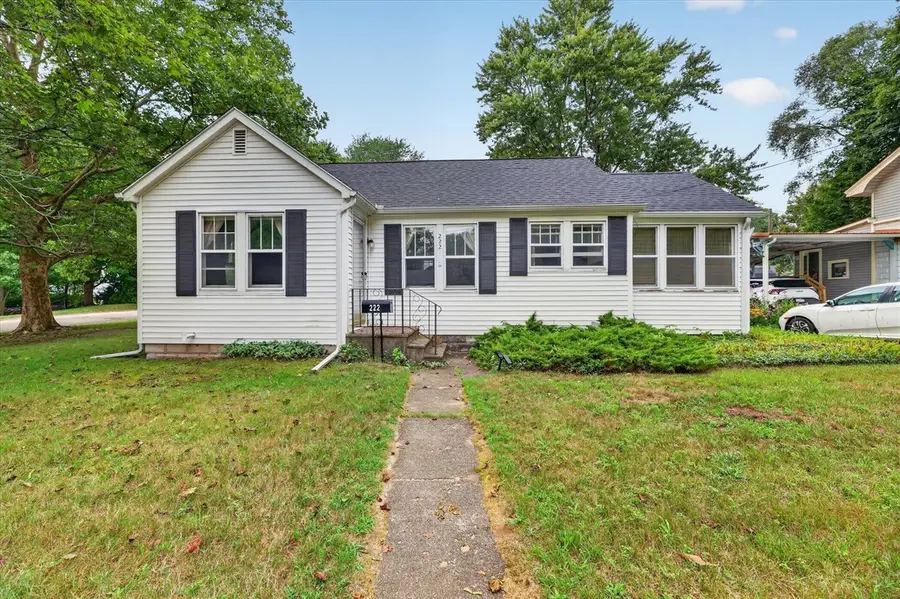 222 Jersey, Plainwell, MI 49080 - #3