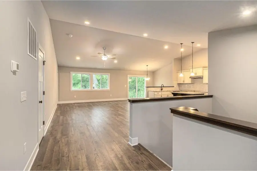 945 Ridgetop, Kalamazoo, MI 49009 - #3