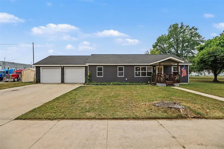 321 Wright, Cadillac, MI 49601 - #3