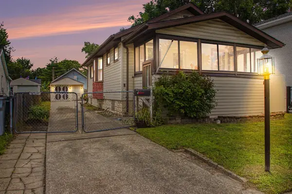23115 Berdeno, Hazel Park, MI 48030