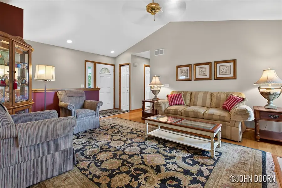 4808 Paramount, Grand Rapids, MI 49525 - #2