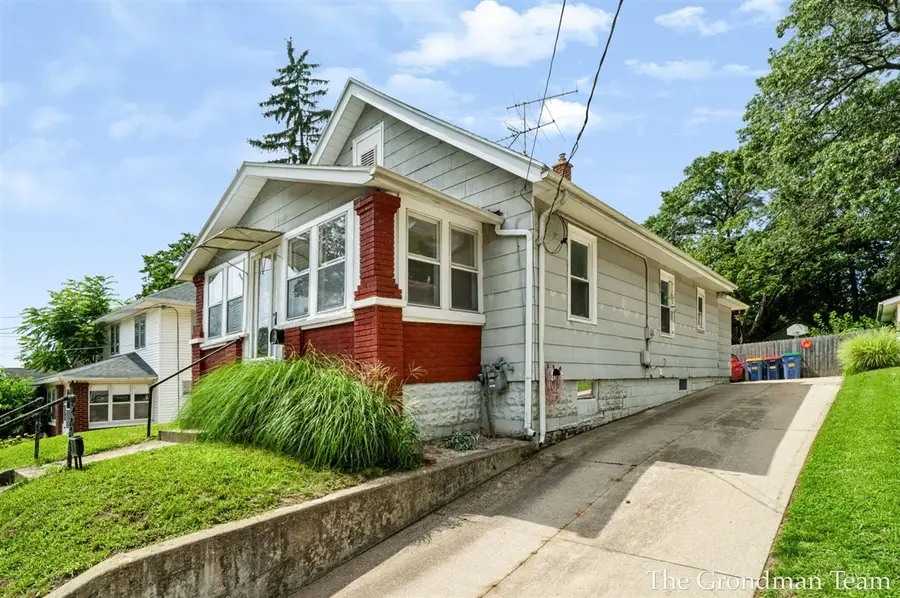 513 Spring, Grand Rapids, MI 49503 - #2