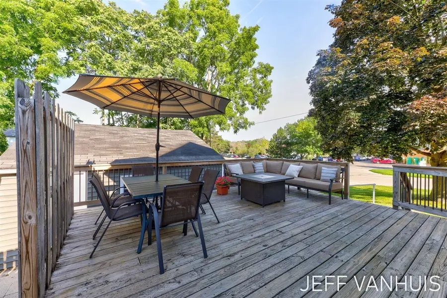 1270 Cedar, Grand Rapids, MI 49503 - #2
